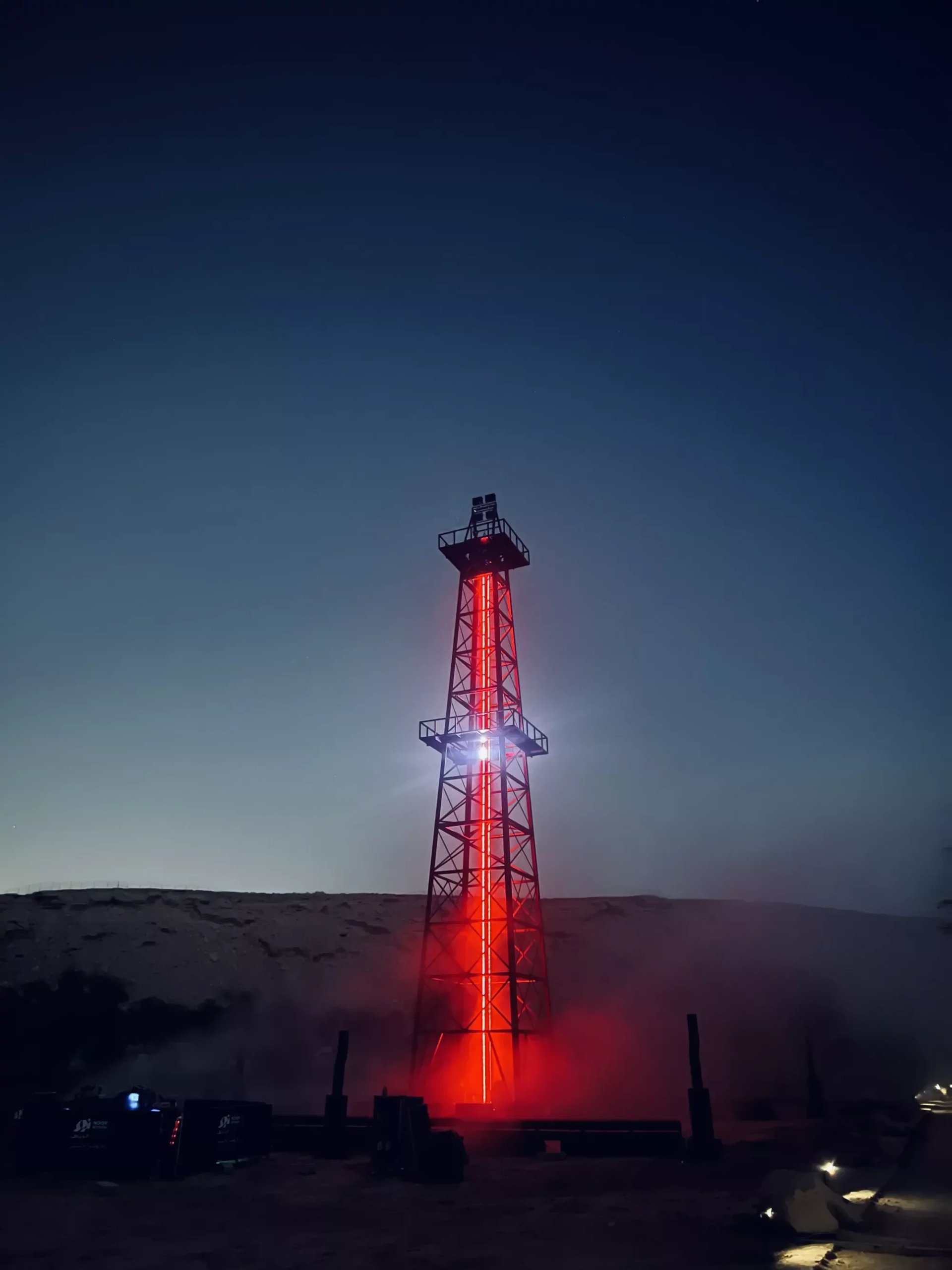 02_alliswell_stroboscope_photomarilyn_clark-1-2-2000x-q80.webp